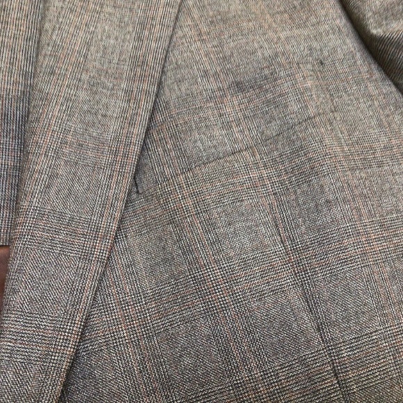 HUGO BOSS PLAID SPORT JACKET Super 120 wool 40R very good condition - Picture 2 of 9